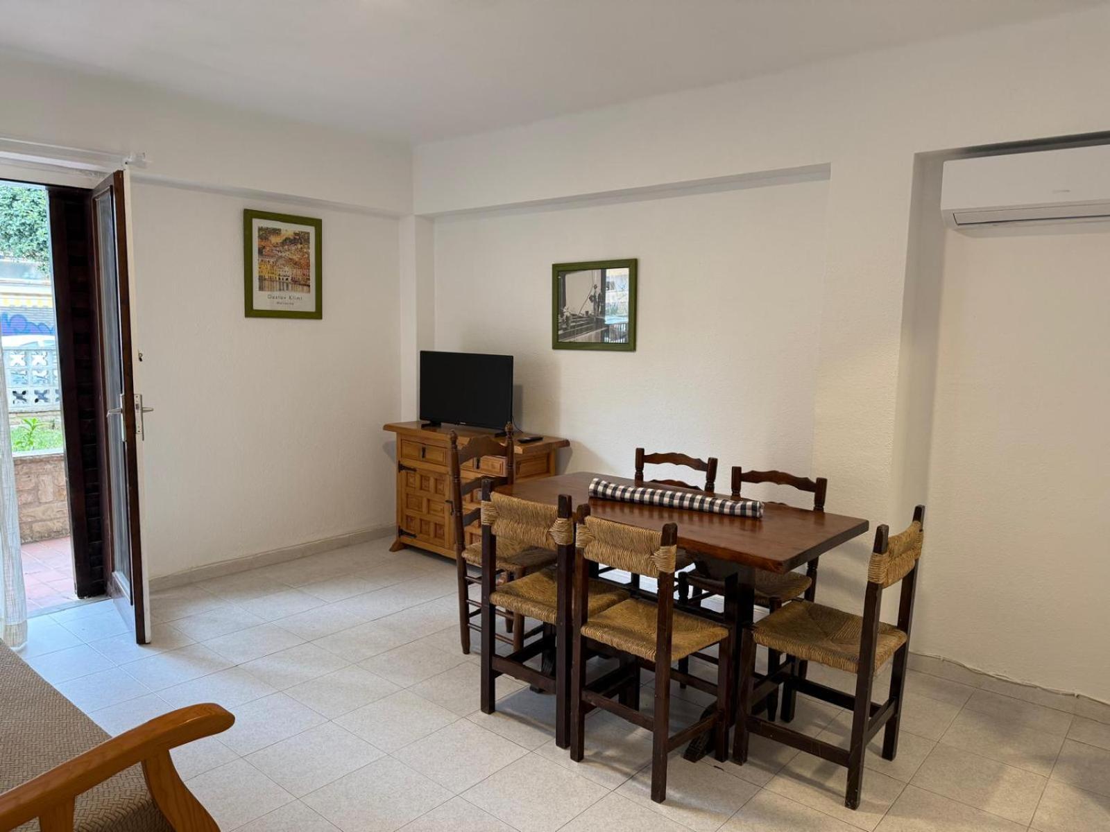 Apartamentos Flandria Salou Ngoại thất bức ảnh