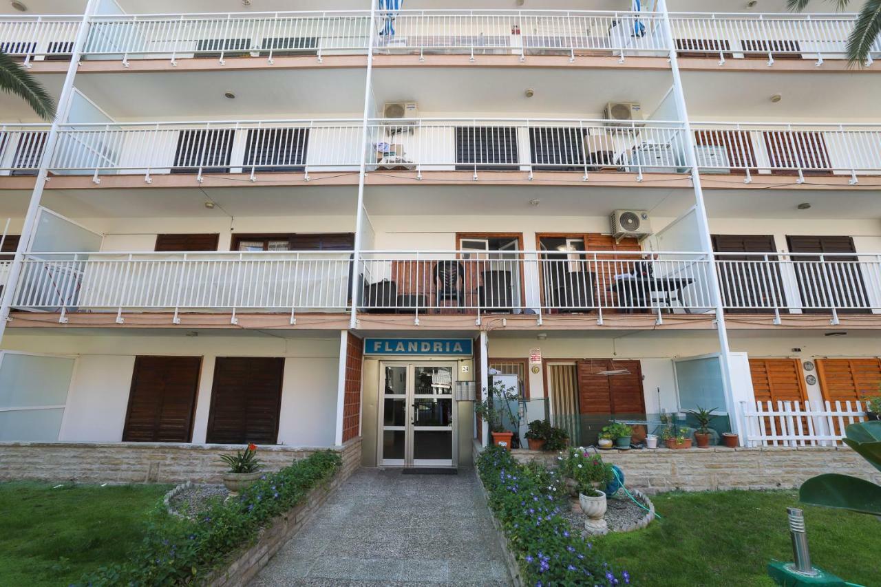 Apartamentos Flandria Salou Ngoại thất bức ảnh